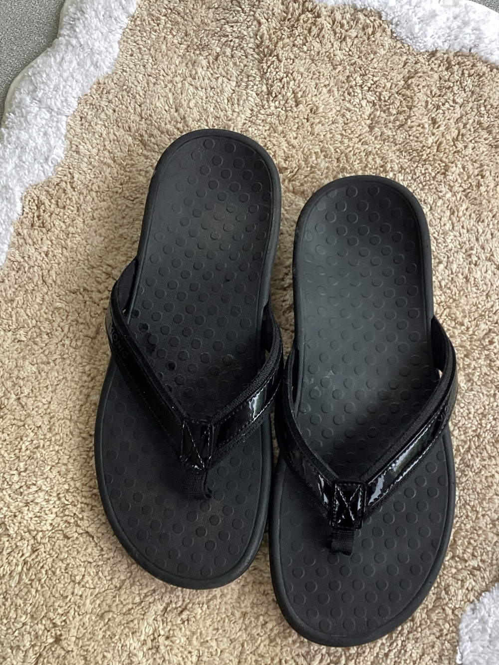Vionic Tide II Toe Post Sandals, Black finish, supportive orthotic fit size 9